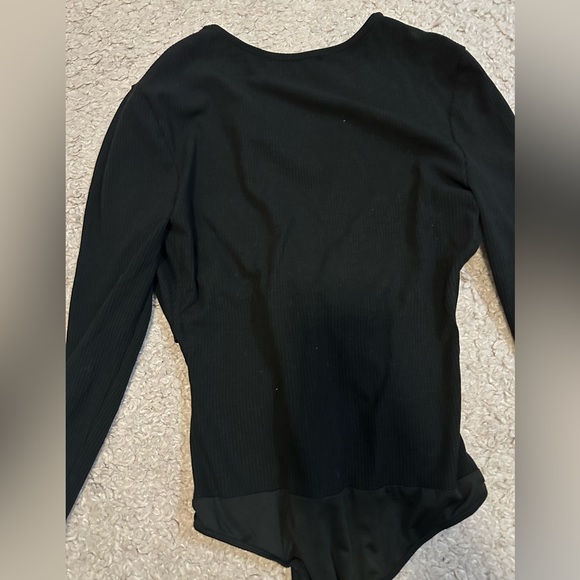 ASTR black bodysuit with cutouts size medium - Picture 12 of 13